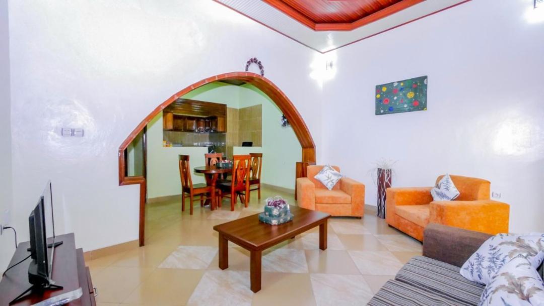 Bed and Breakfast Da Vinci House Кигали Экстерьер фото